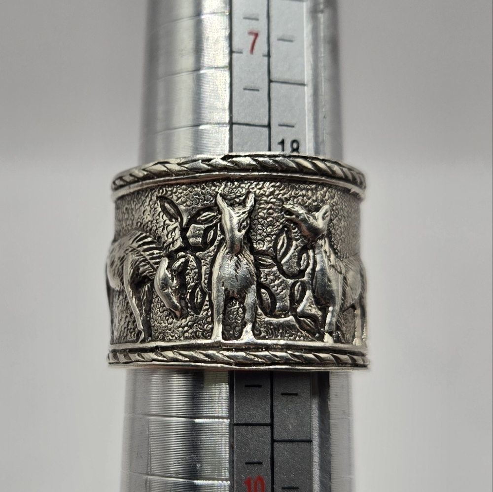 Intricately Carved Sterling Silver Horse Motif Cigar Band Ring